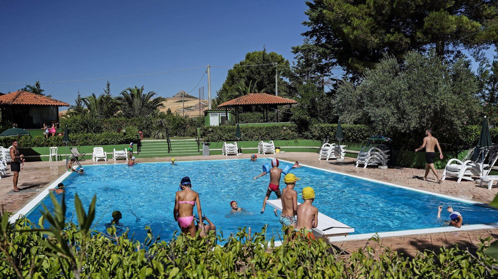 Agriturismo Tenute Pollara Roccamena Exteriör bild